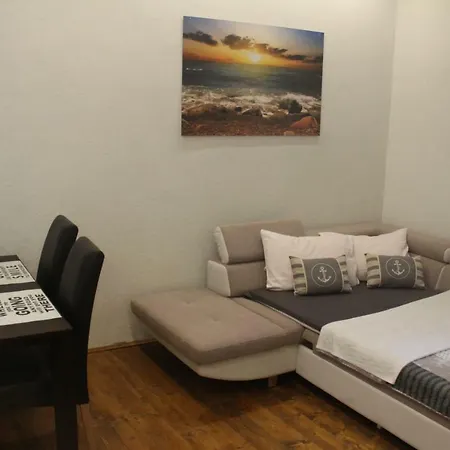 Apartment Mara