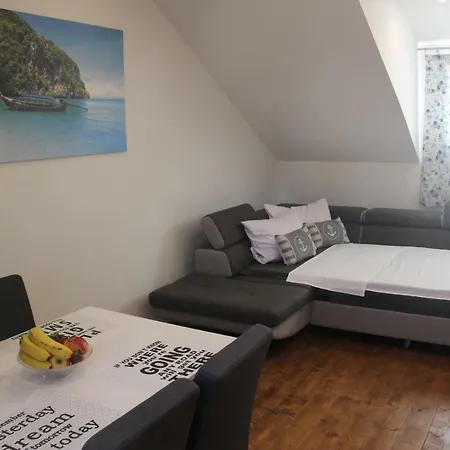 Apartment Mara Jelsa (Hvar)